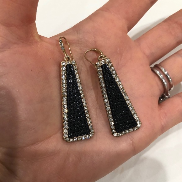 Black and crystal Triangle drop earrings - Picture 2 of 4